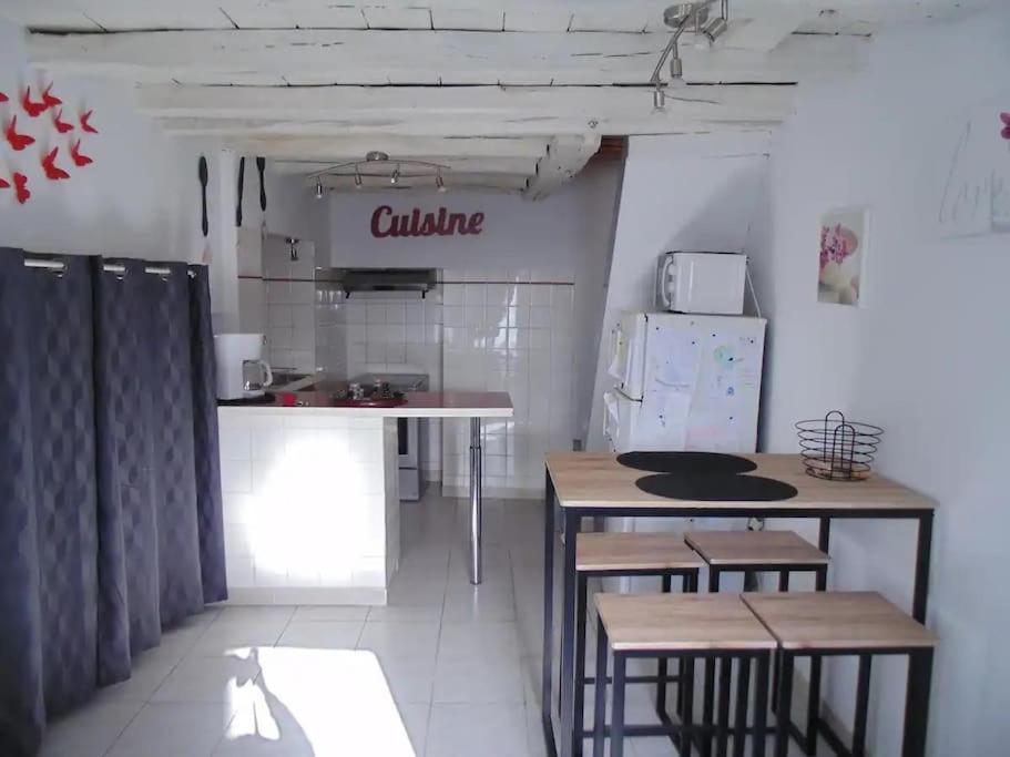 Le Gambetta - Nouveau Proprietaire Estissac エクステリア 写真