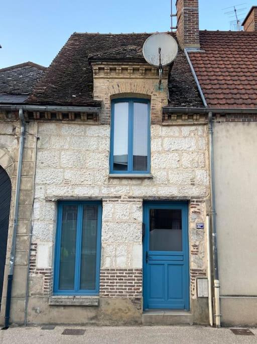 Le Gambetta - Nouveau Proprietaire Estissac エクステリア 写真